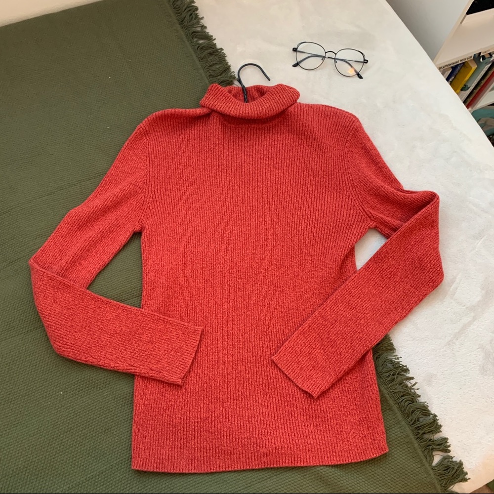 Burnt orange turtle neck sweater!